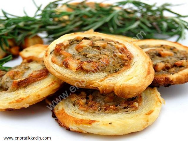 Fırında Kolay Rulo Börek