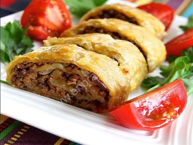 Sebzeli Kolay Börek